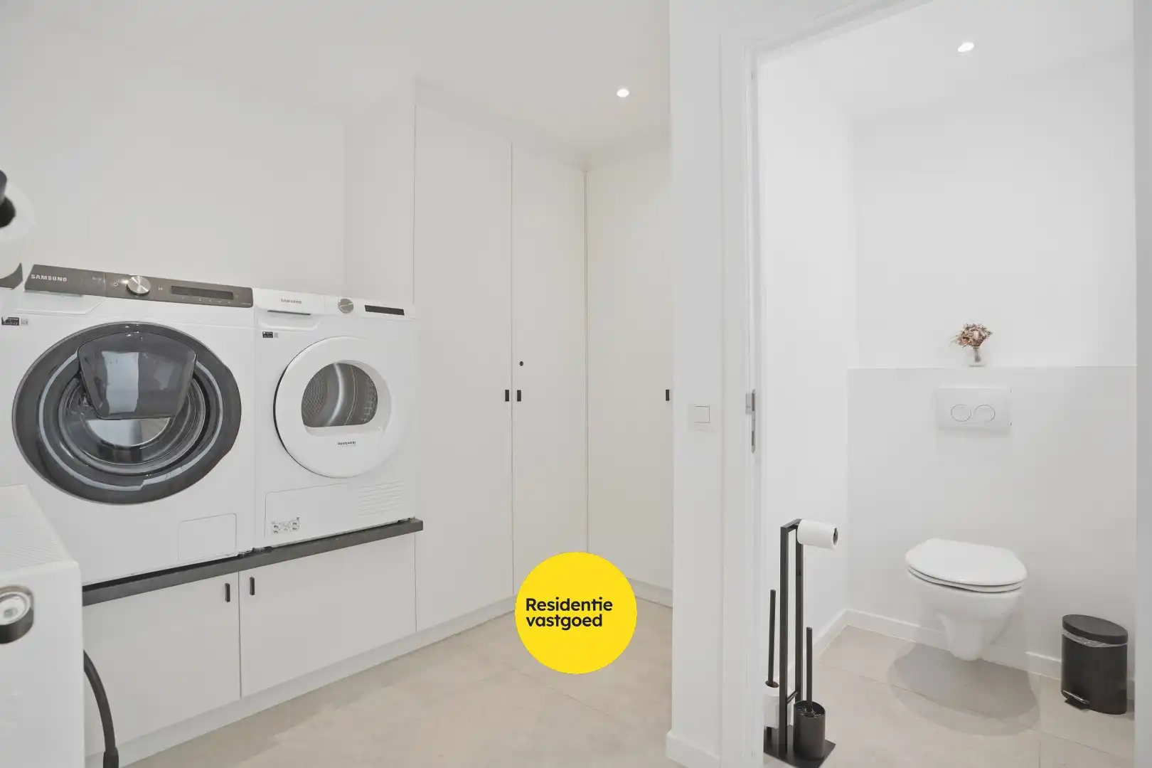 Subliem gerenoveerde herenwoning met 6 slaapkamers inclusief garage in Nieuwpoort-Stad op 135m² foto 14
