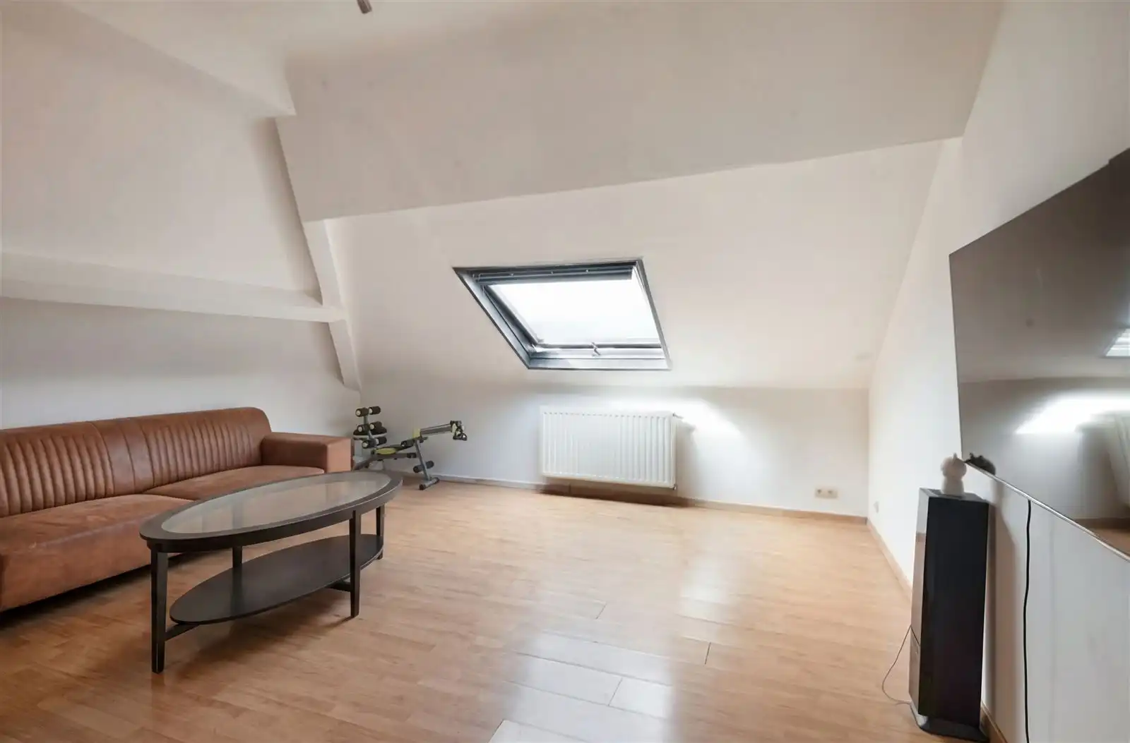 Opbrengsteigendom - met 3 appartementen foto 18