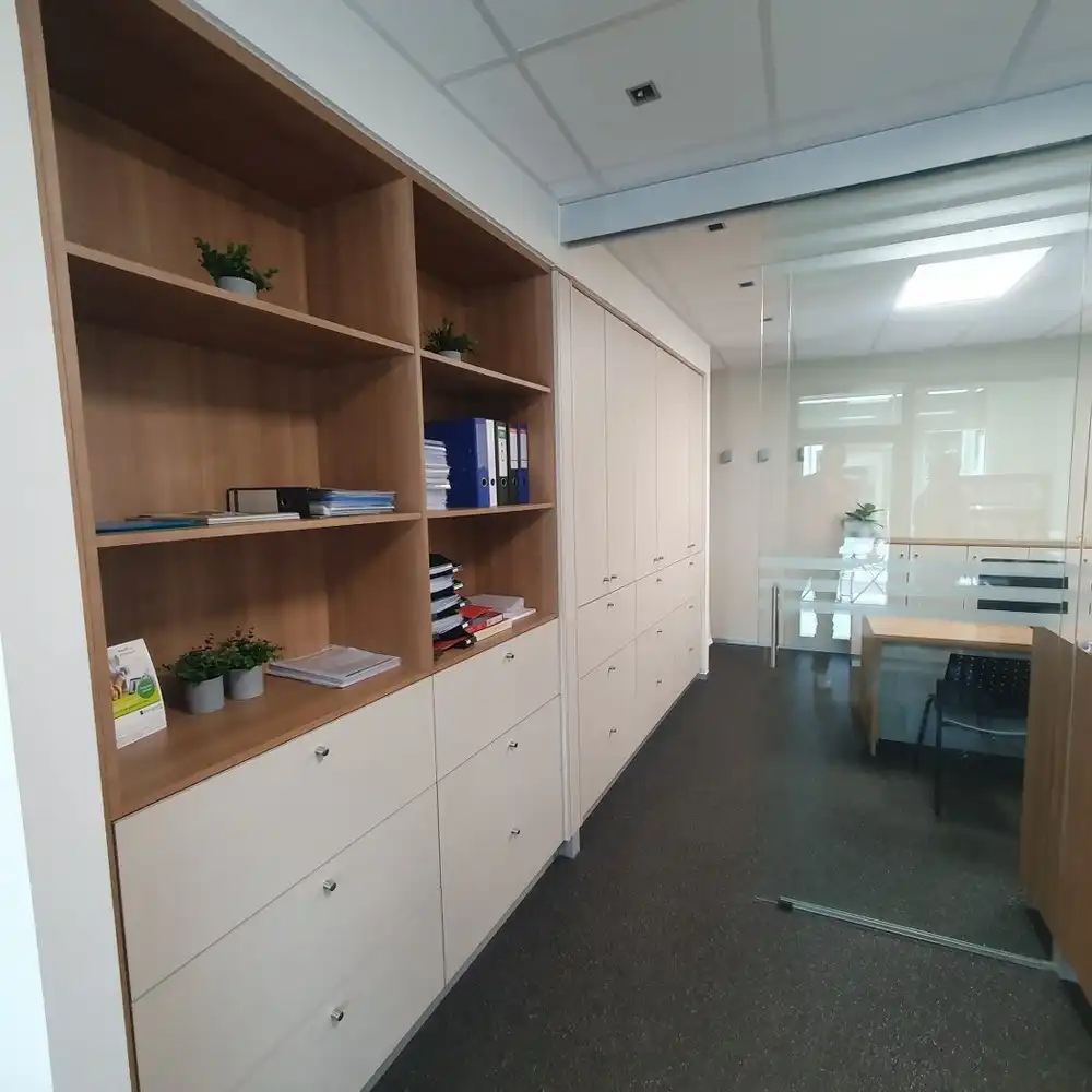 Handelspand met goede zichtbaarheid in het centrum van Neerpelt foto 6