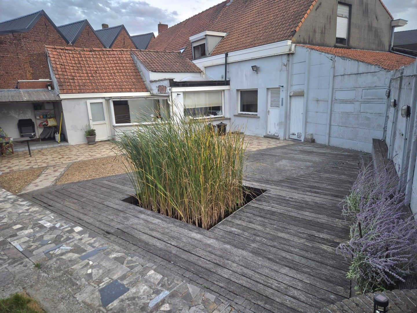 Instapklare woning met 4 slaapkamers en tuin te Oostrozebeke! foto 22