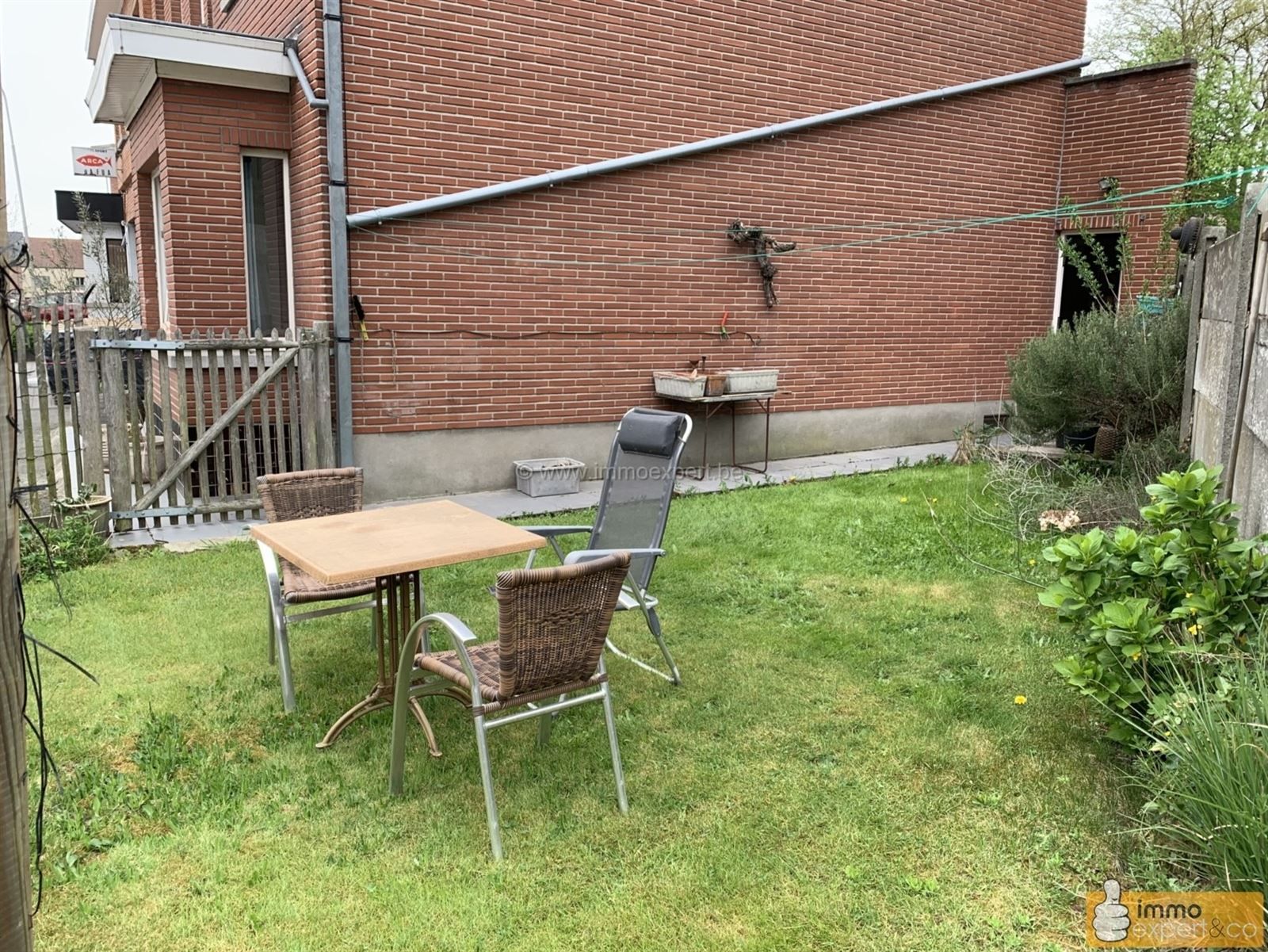 Moerbeke: Woning met 3 slaapkamers, garage en tuin foto 7