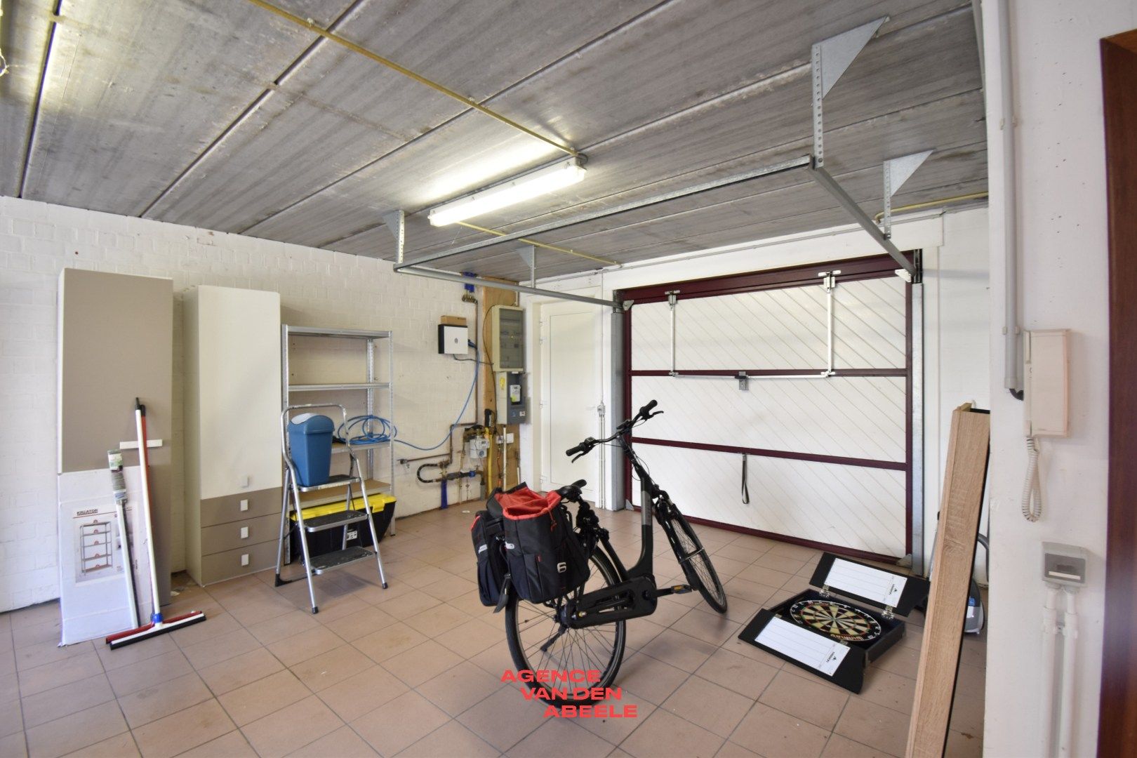 Zeer ruime bel-étage woning met 3 slaapkamers en tuin  foto 22