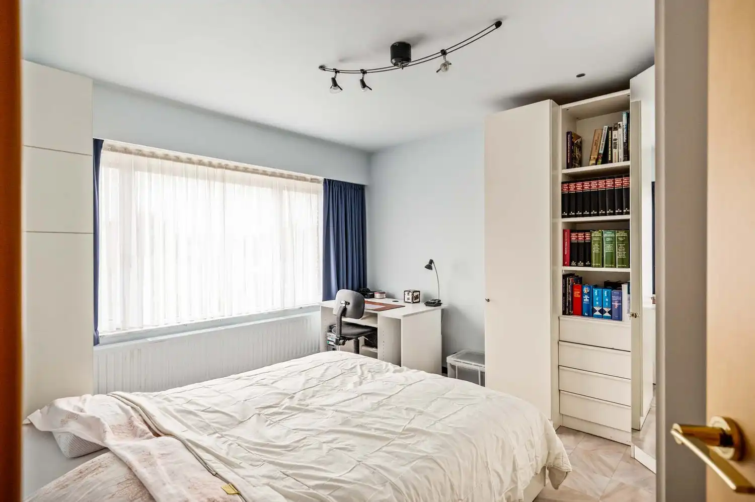Bel-étage met 3 slaapkamers, garage, veranda en tuin op gunstige locatie in Hoboken foto 12