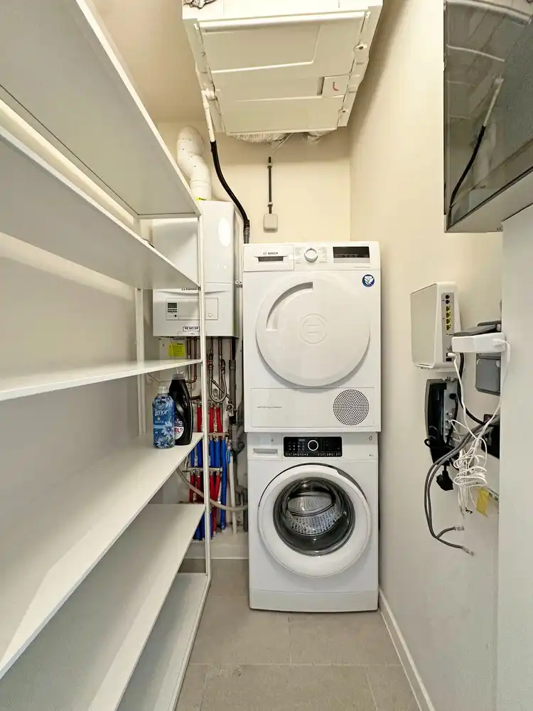 2 slaapkamer appartement met 2 terrassen en staanplaats te Antwerpen foto 14