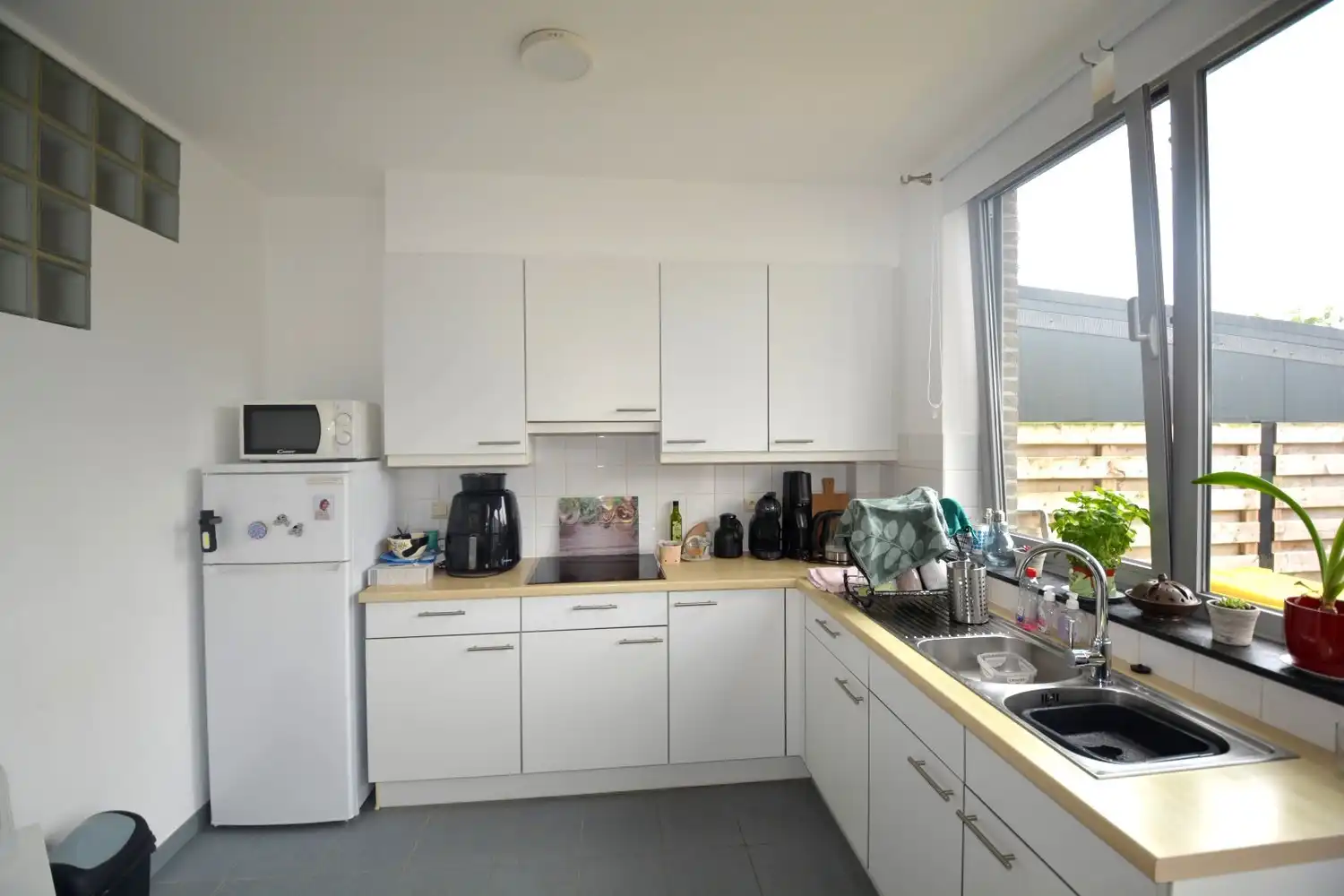 GELIJKVLOERS APPARTEMENT MET 1 SLK EN TUIN! foto 5