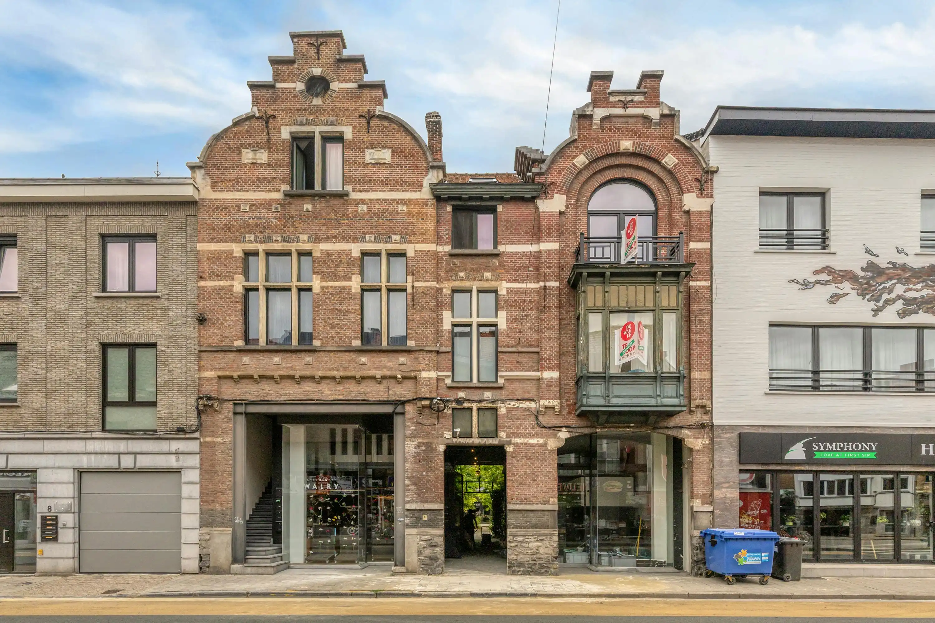 Lichtrijke kantoorloft met terras en zicht op groen in Gent foto 18