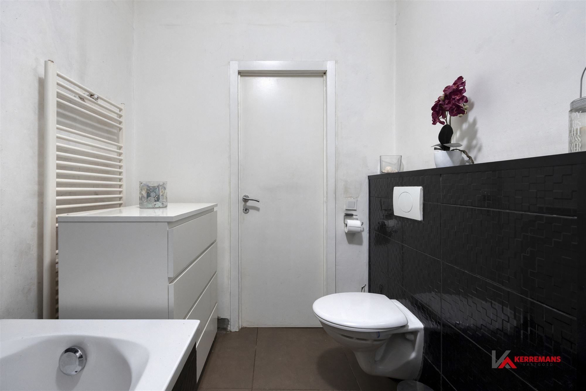 Woning met 2 (mogelijk 3) slaapkamers en tuin.  foto 9