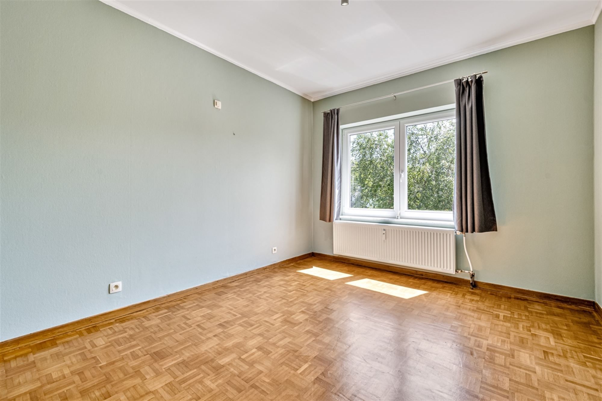 Instapklaar appartement met 2 slaapkamers nabij het station.  foto 9