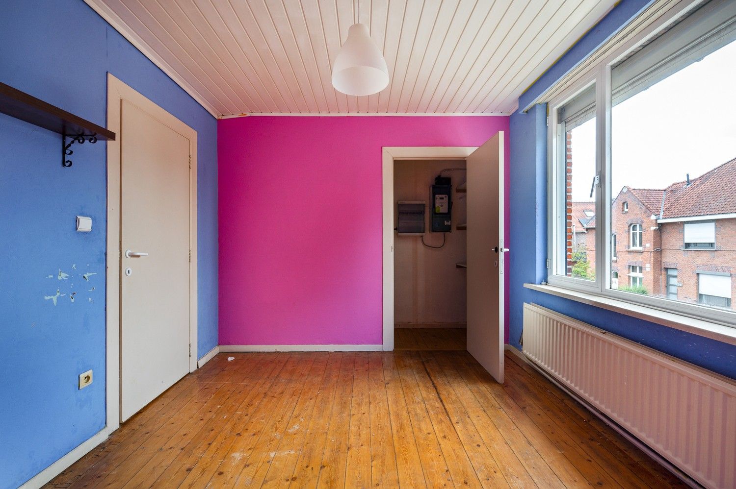 Charmante te renoveren rijwoning met veel potentieel op gunstige locatie in Lier foto 17