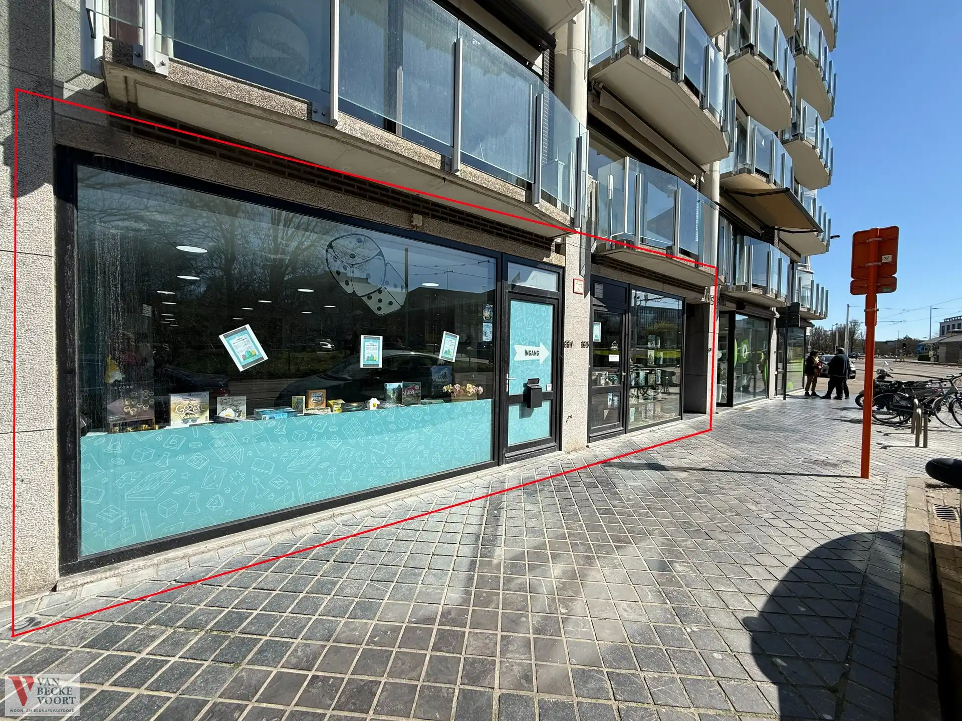 Commercieel te huur Hendrik Serruyslaan 66 - 8400 Oostende