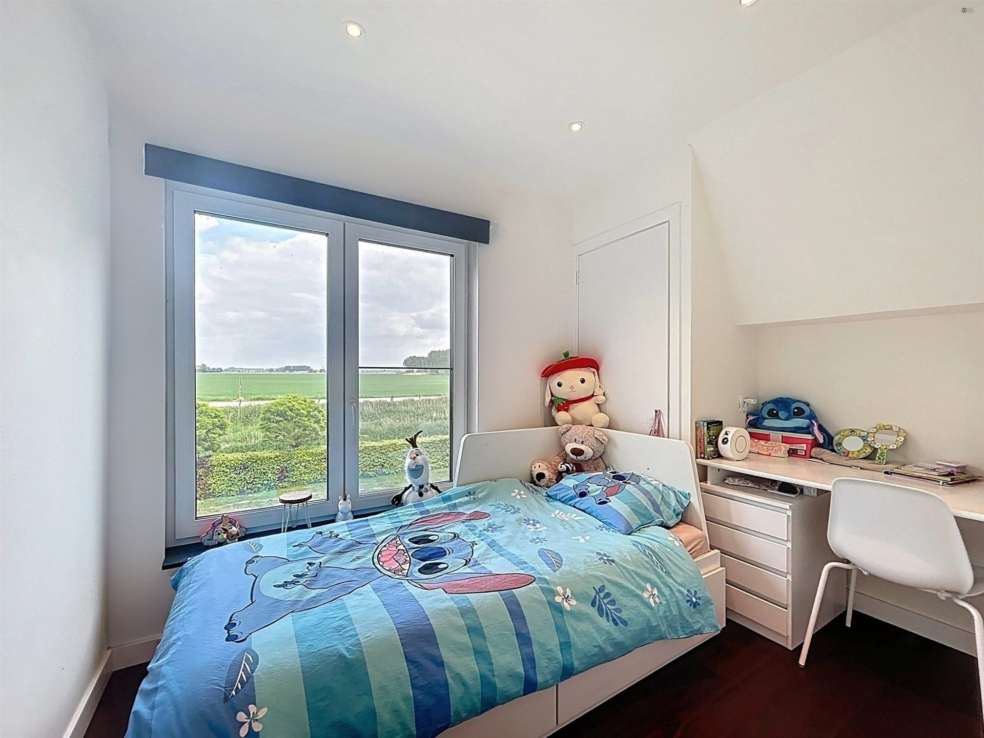 Prachtige villa met 5 slaapkamers, garage en verwarmd zwembad op perceel van 5864 m². foto 20