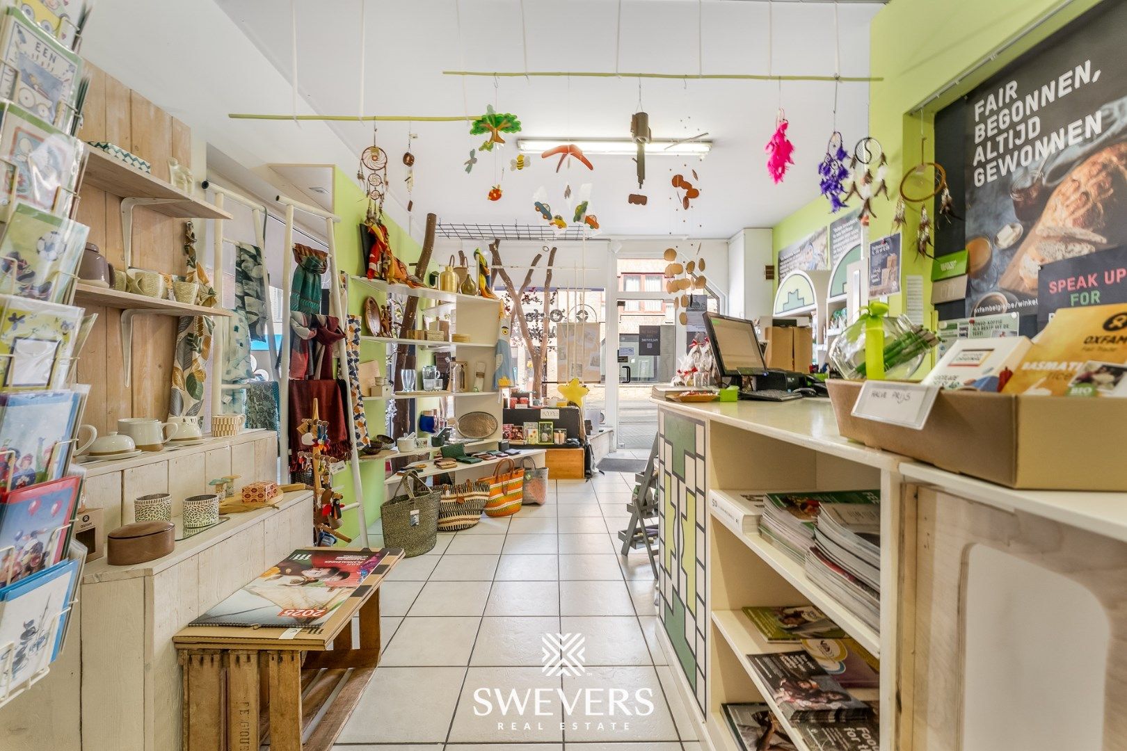 Commercieel pand met garage in centrum Beringen foto 6