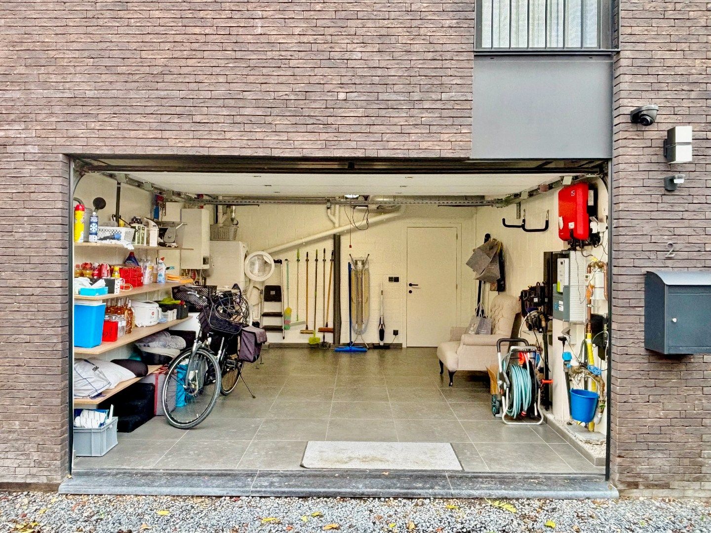 Recente instapklare gezinswoning met zonnige tuin op rustige centrale ligging. ( EPC: A ) foto 4