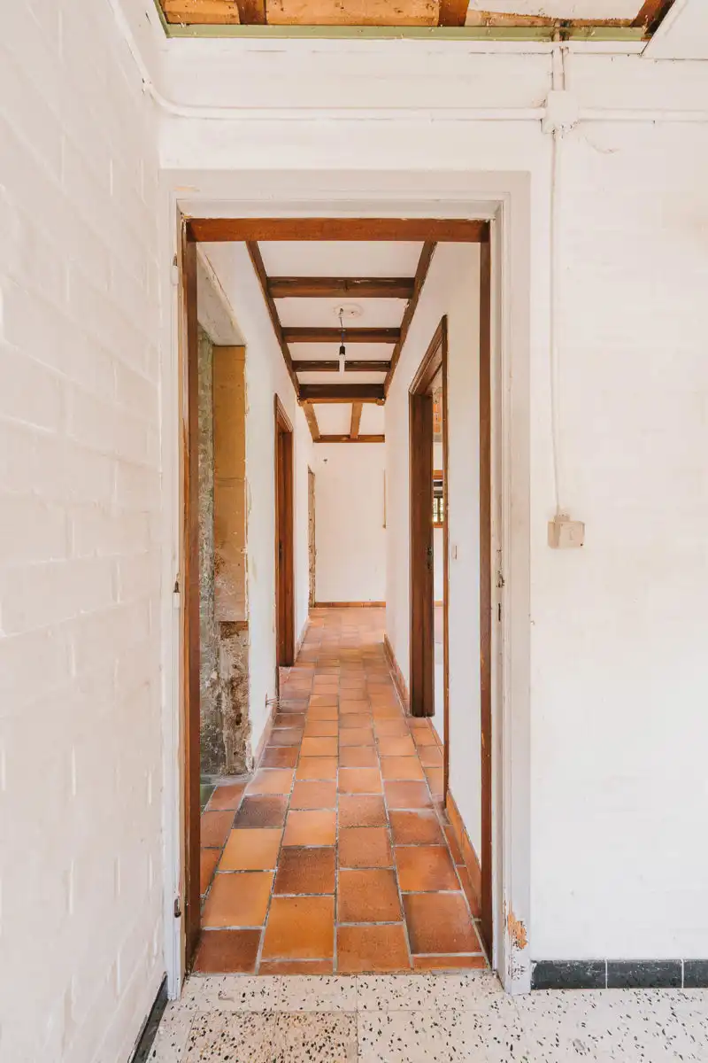 Gelijkvloerse renovatiewoning met groot potentieel foto 18