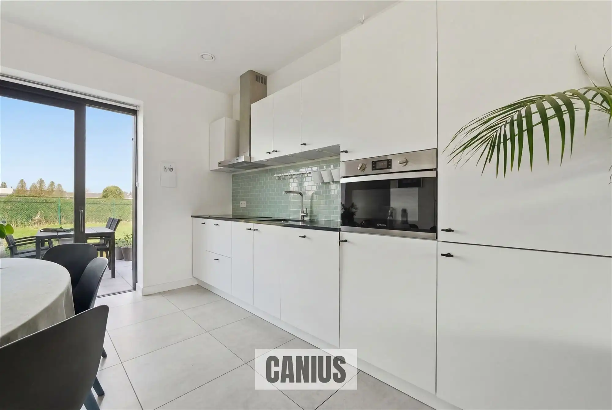 INSTAPKLARE WONING MET 3 SLKS & TUIN foto 5