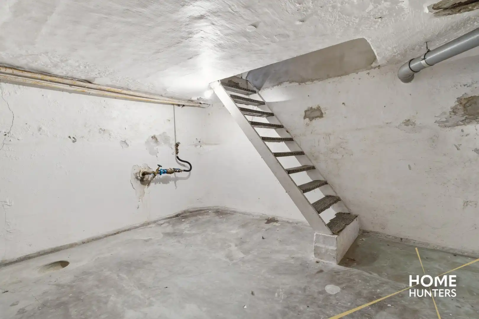 Ruime halfopen bebouwing met 4 slaapkamers in het hart van Diksmuide! foto 16