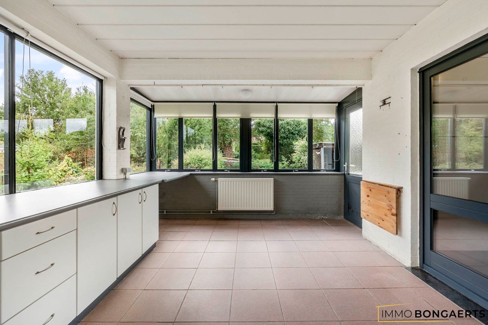 Rustig gelegen woning met 4 slaapkamers foto 14