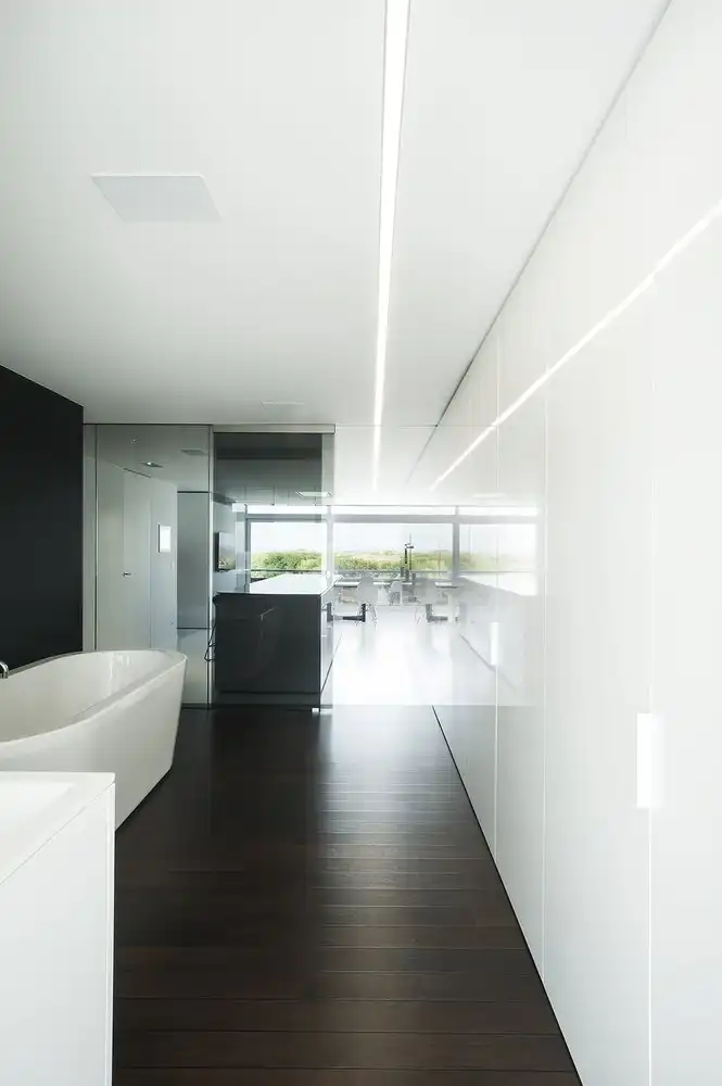 Exclusief appartement met adembenemend zicht op de kustlijn! foto 8