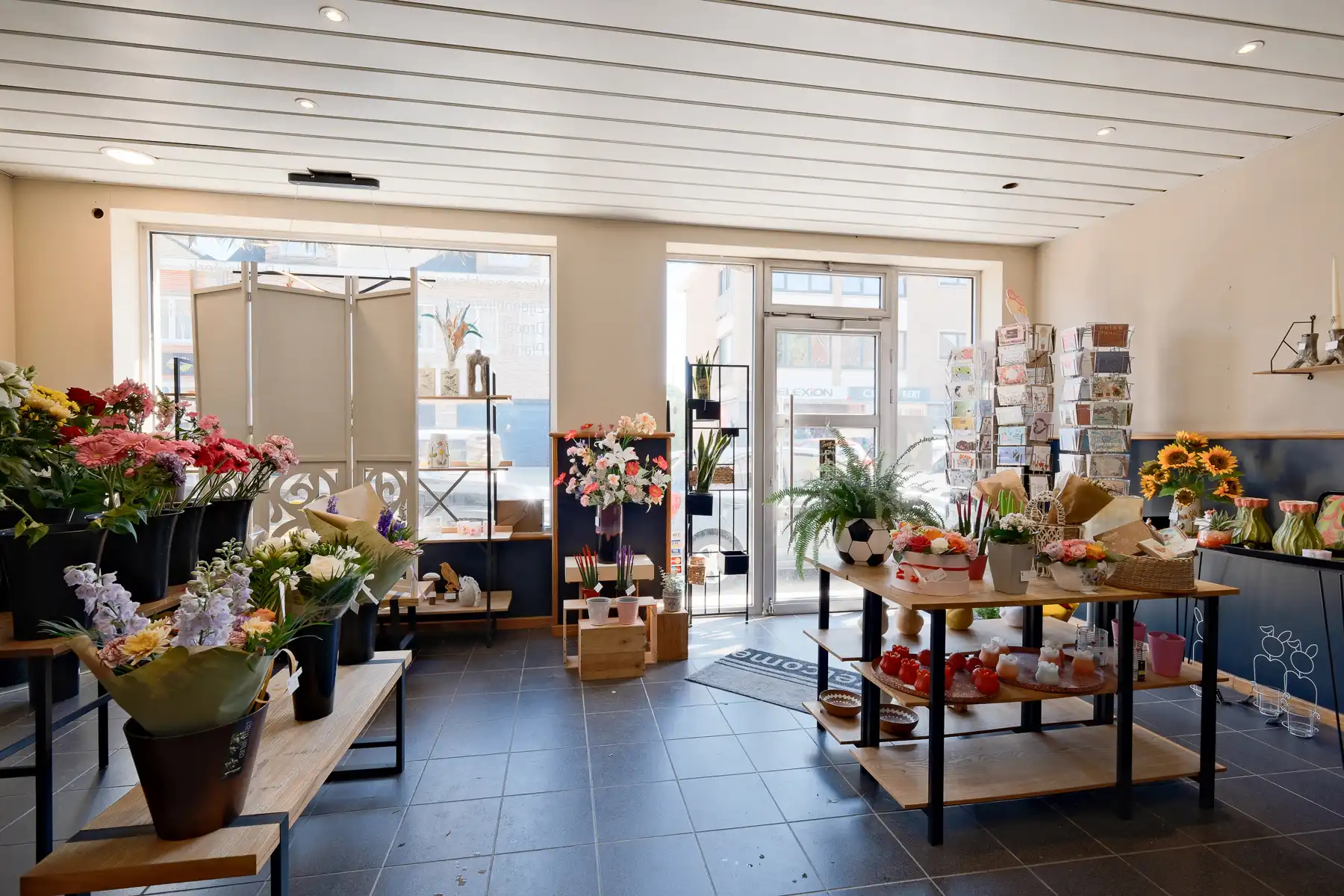 Gebouw te koop foto 2