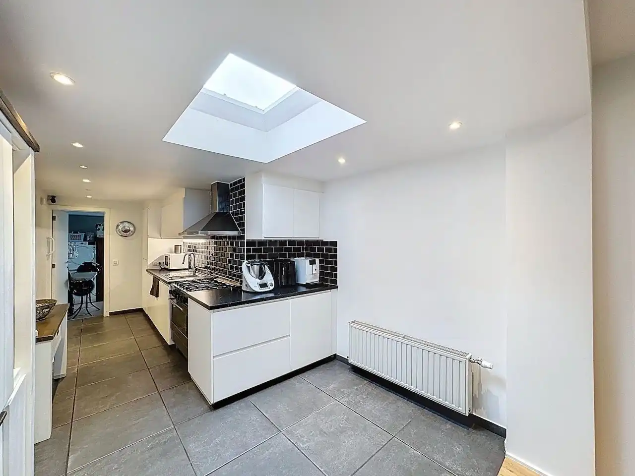 Comfortabel wonen in een gerenoveerde rijwoning met karakter foto 9