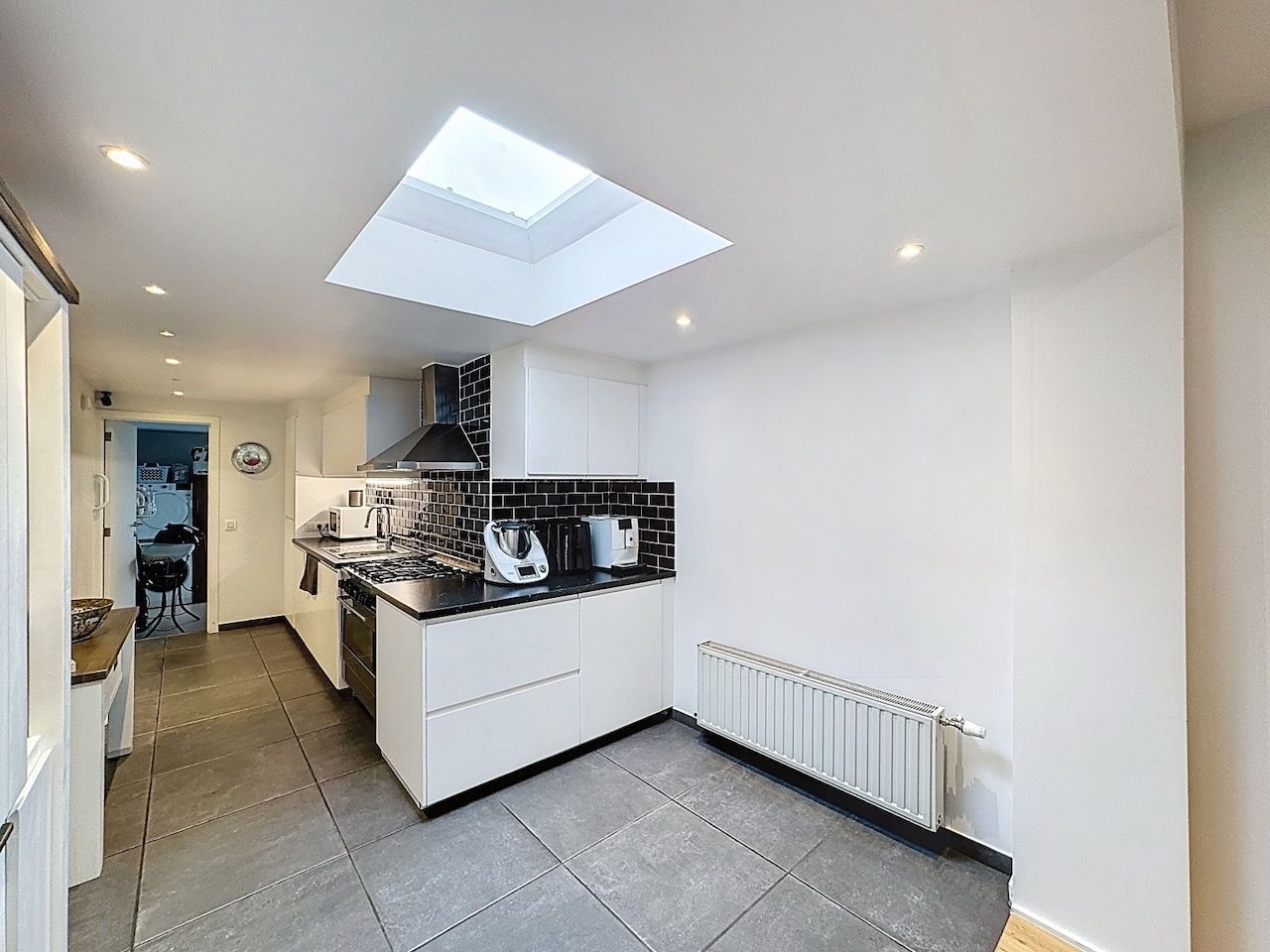 Comfortabel wonen in een gerenoveerde rijwoning met karakter foto 9