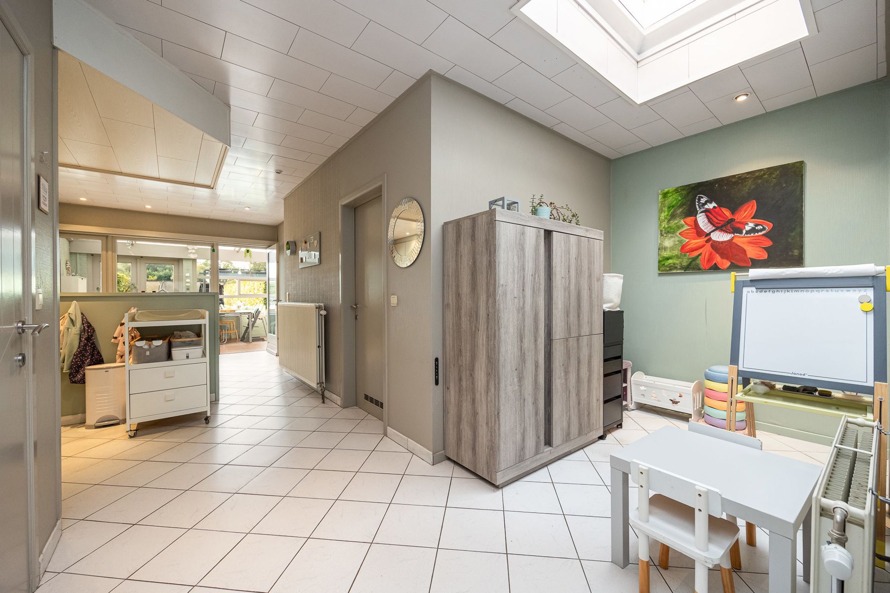 Charmante en goed onderhouden woning met 2 à 3 slk + garage foto 8