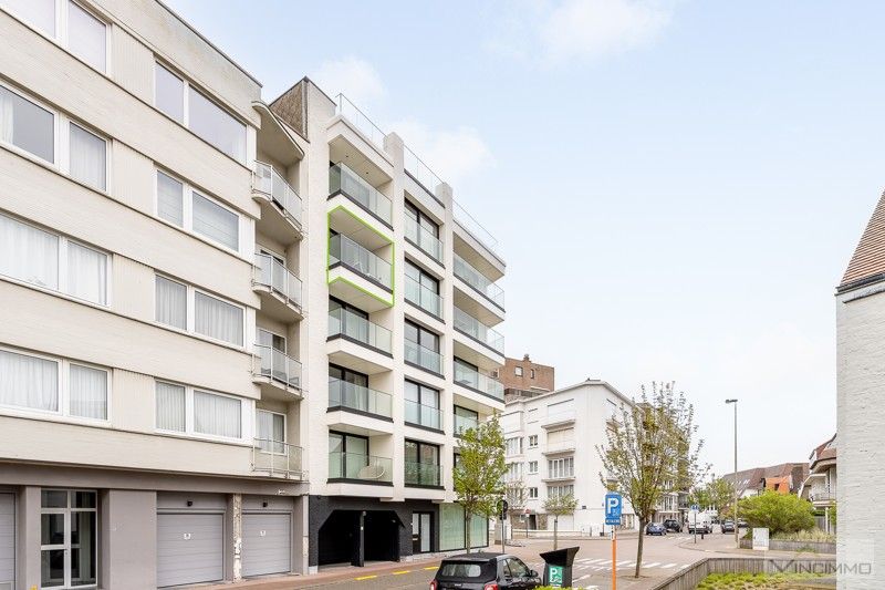 Zeer goed onderhouden, ichtrijk appartement met 2 slaapkamers nabij het Albertstrand in Knokke te koop! foto 28