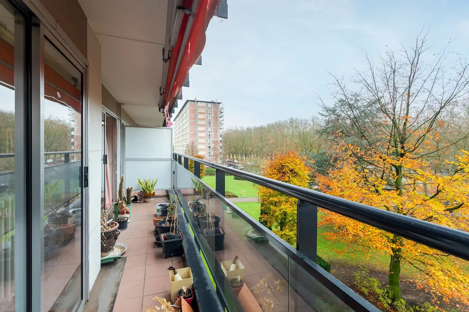 2 slaapkamer appartement met veel lichtinval foto 9