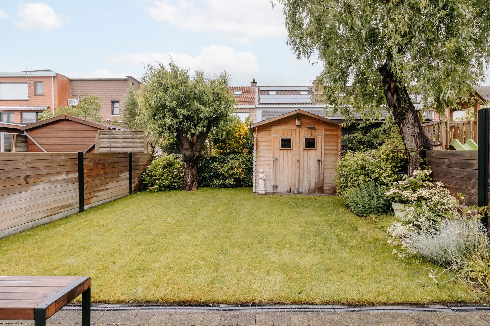 Gezinswoning met vier slaapkamers + tuin en garage foto 20