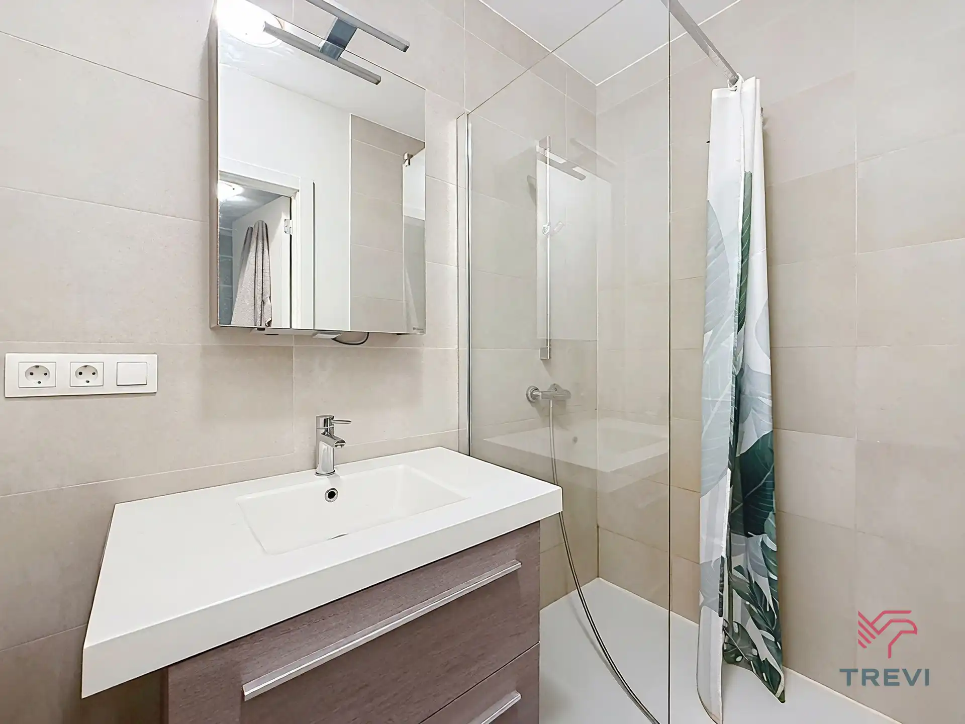 Vlak bij de NAVO, mooi appartement met 1 slaapkamer + P foto 9