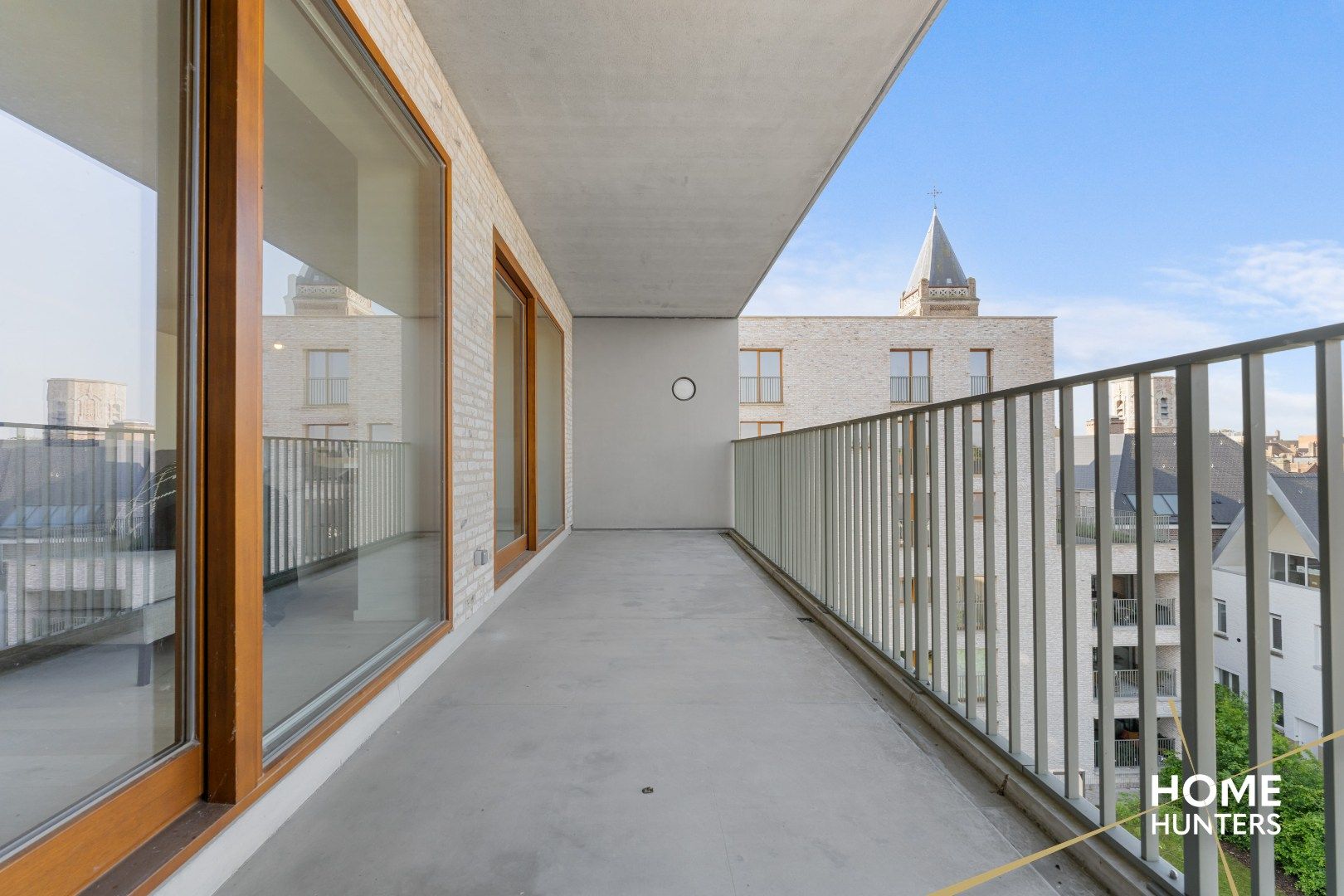Luxueus appartement met zonnig terras in het hart van het historische stadscentrum van Ieper foto 15