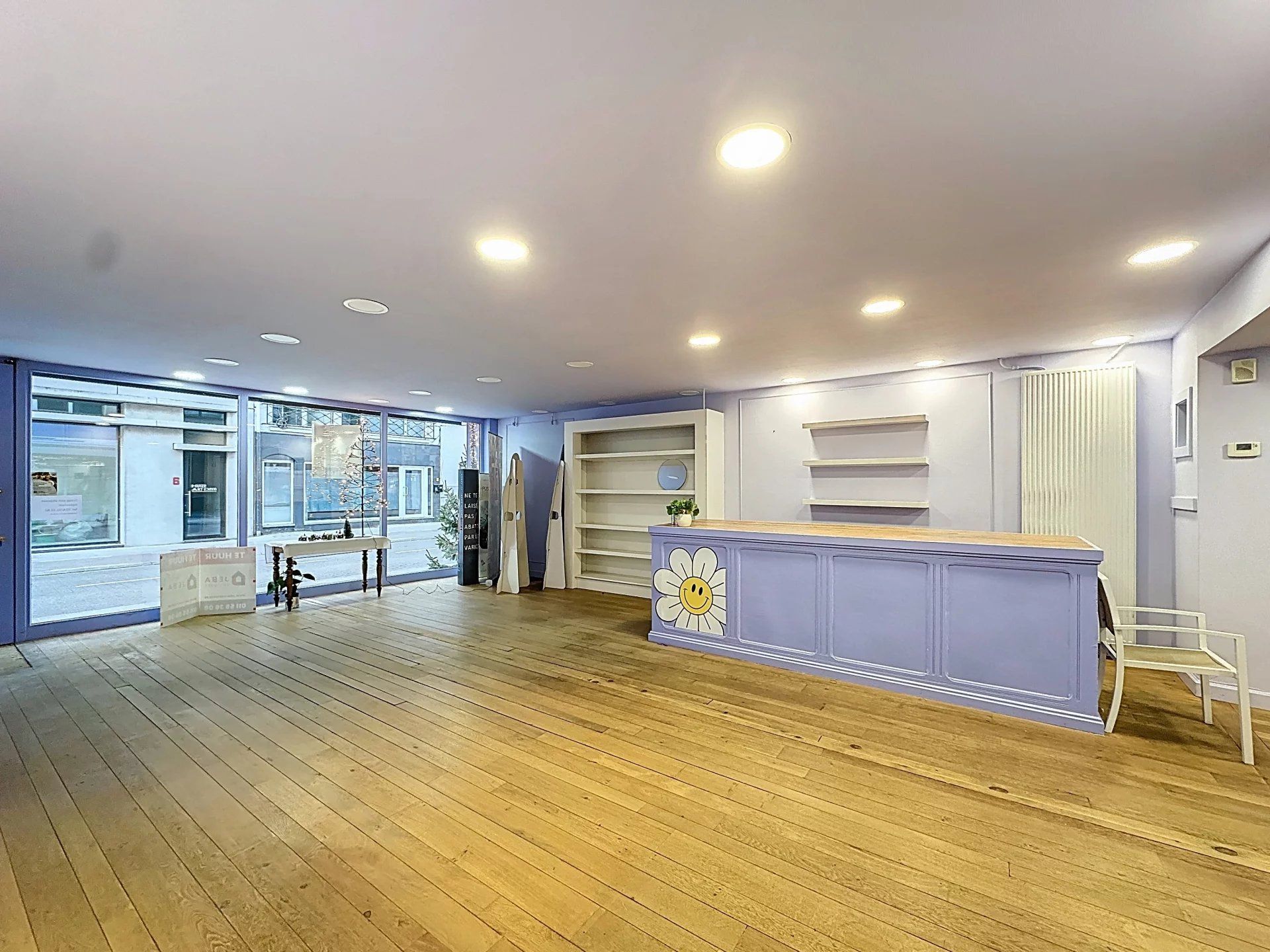 Gezellig handelspand voorzien van keuken en sanitair op toplocatie in Mol-centrum. foto 3