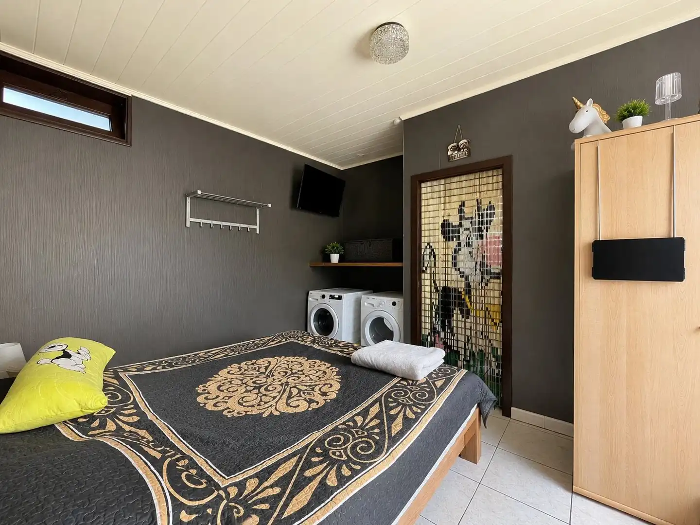 Moorslede – Halfopen gezinswoning met tuin en uitweg achteraan foto 3