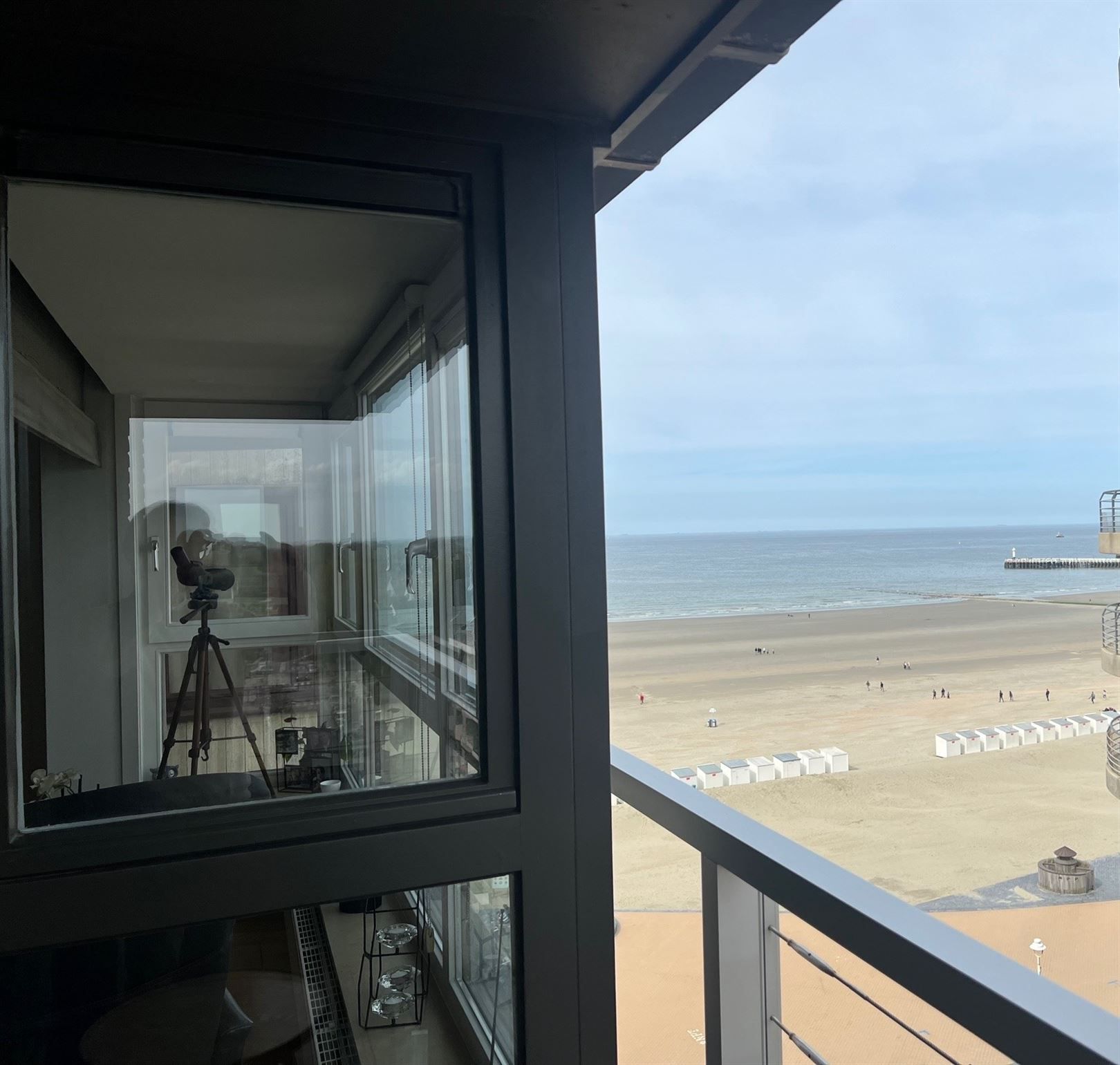 Exclusieve penthouse met zeezicht en groot zonneterras met 3 slaapkamers foto 8