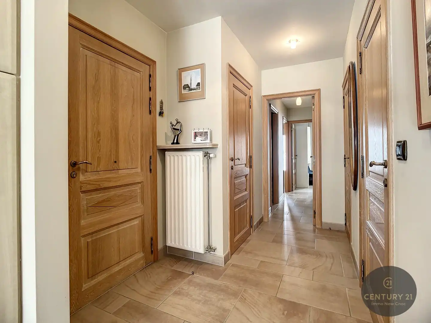 SUBLIEM 3 slaapkamer appartement met mogelijkheid aankoop RUIME GARAGEBOX foto 6