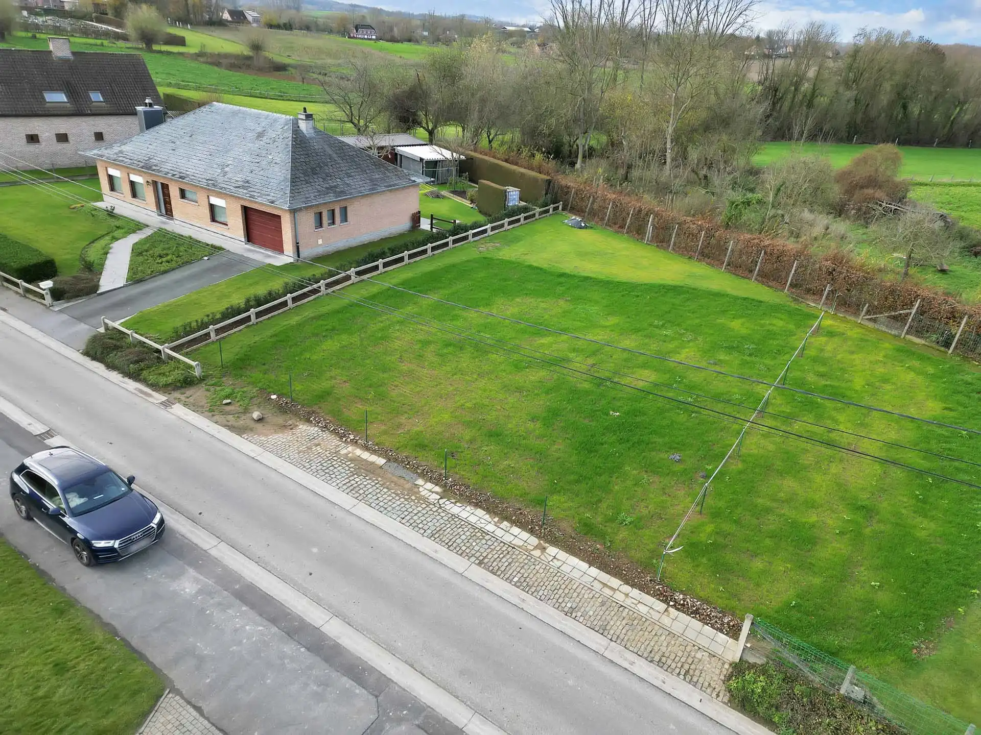 Perceel grond voor open bebouwing op 5a 27ca foto 2