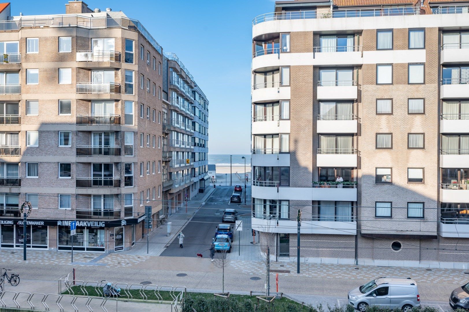 Lichtrijk hoekappartement met 2 grote slaapkamers foto 7