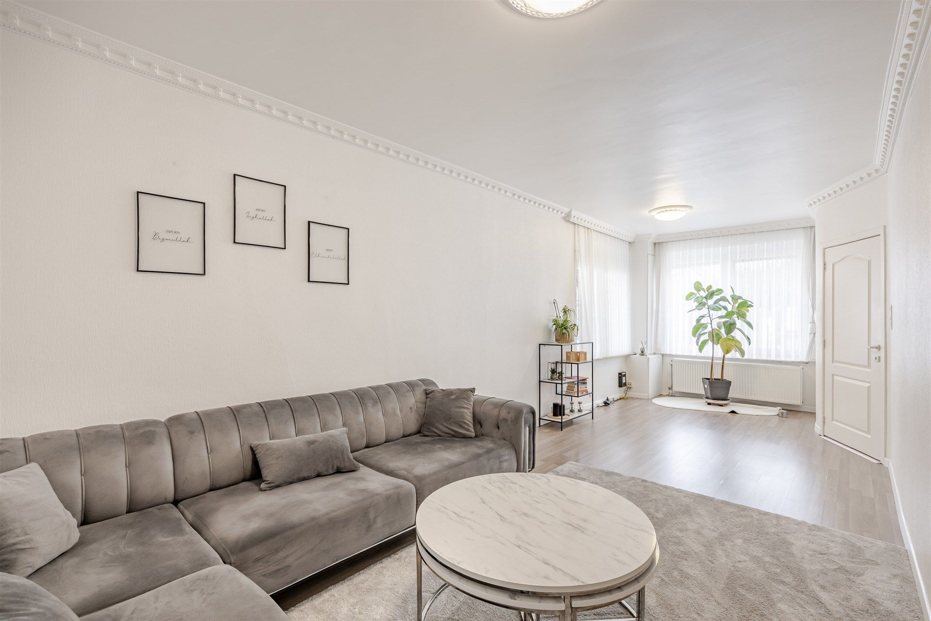 Ruime woning met 4 slks, tuin en garage foto 5