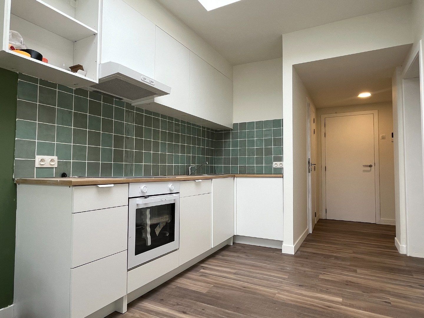 Gelijkvloers appartement te huur in Kuurne – volledig vernieuwd en instapklaar! foto 4