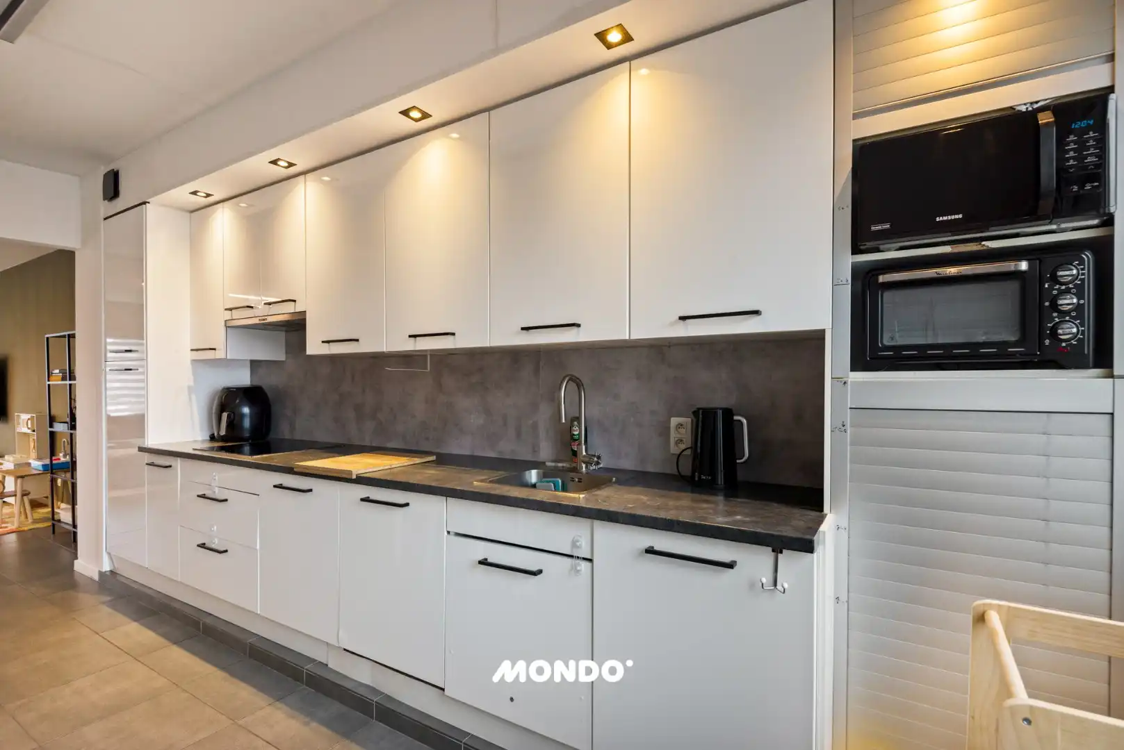 Kleinschalig appartementsgebouw met 2 appartementen en garage! foto 7