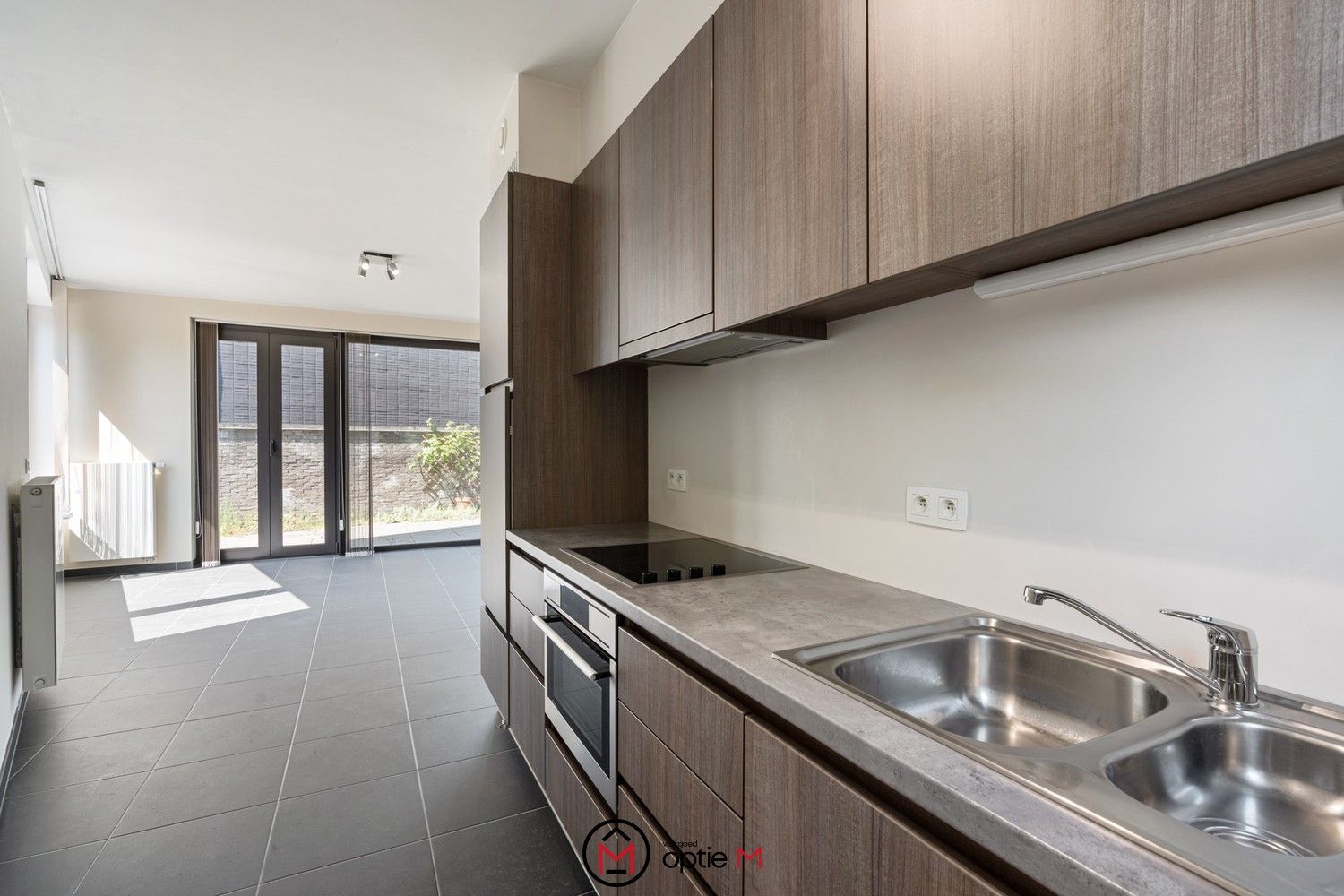 Gelijkvloers appartement met terras, tuin en kelder foto 7