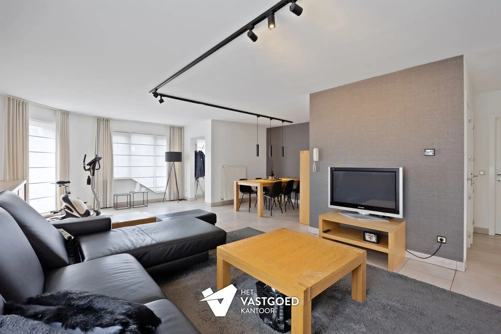 ZEER RUIM DUPLEX APPARTEMENT VAN 159 M² MET ZEER PRAKTISCHE INDELING EN KWALITATIEVE AFWERKING foto 5