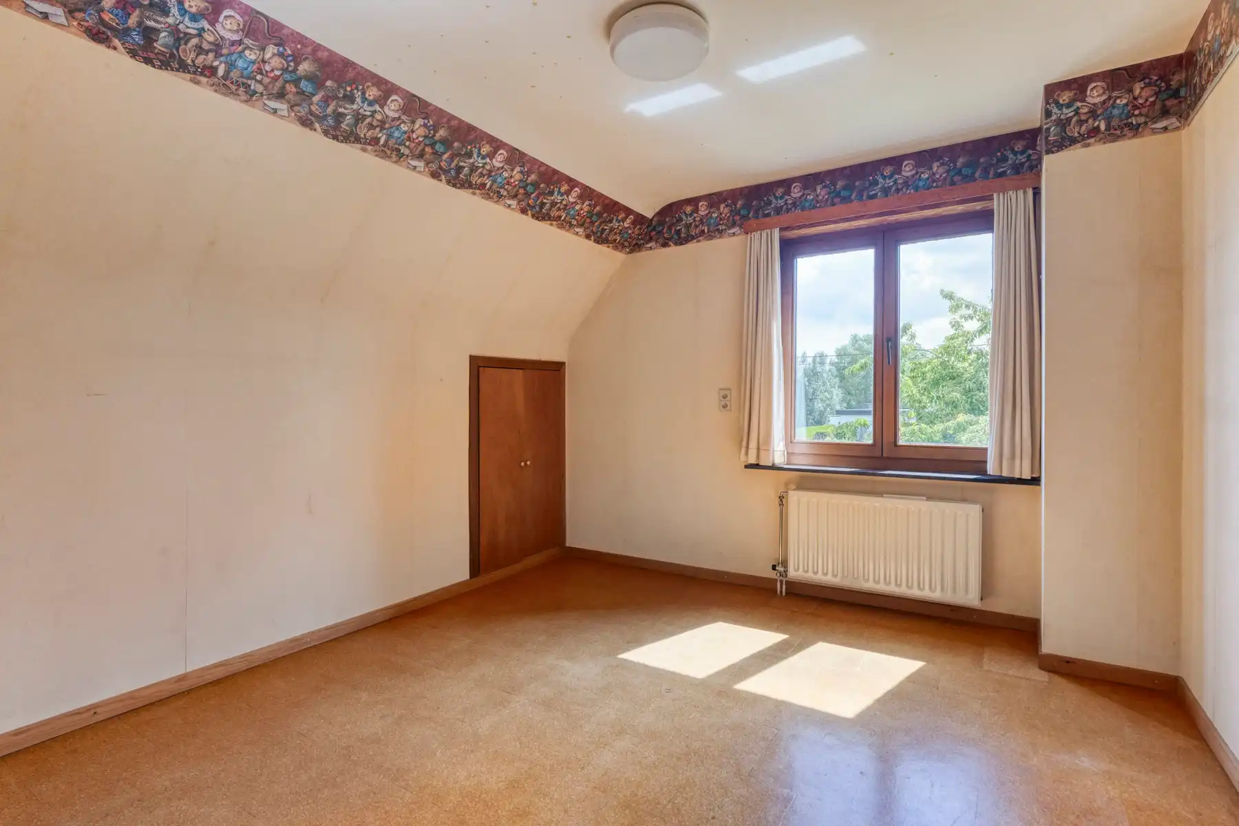 HOB op rustige ligging met 4 slaapkamers en EPC B foto 13