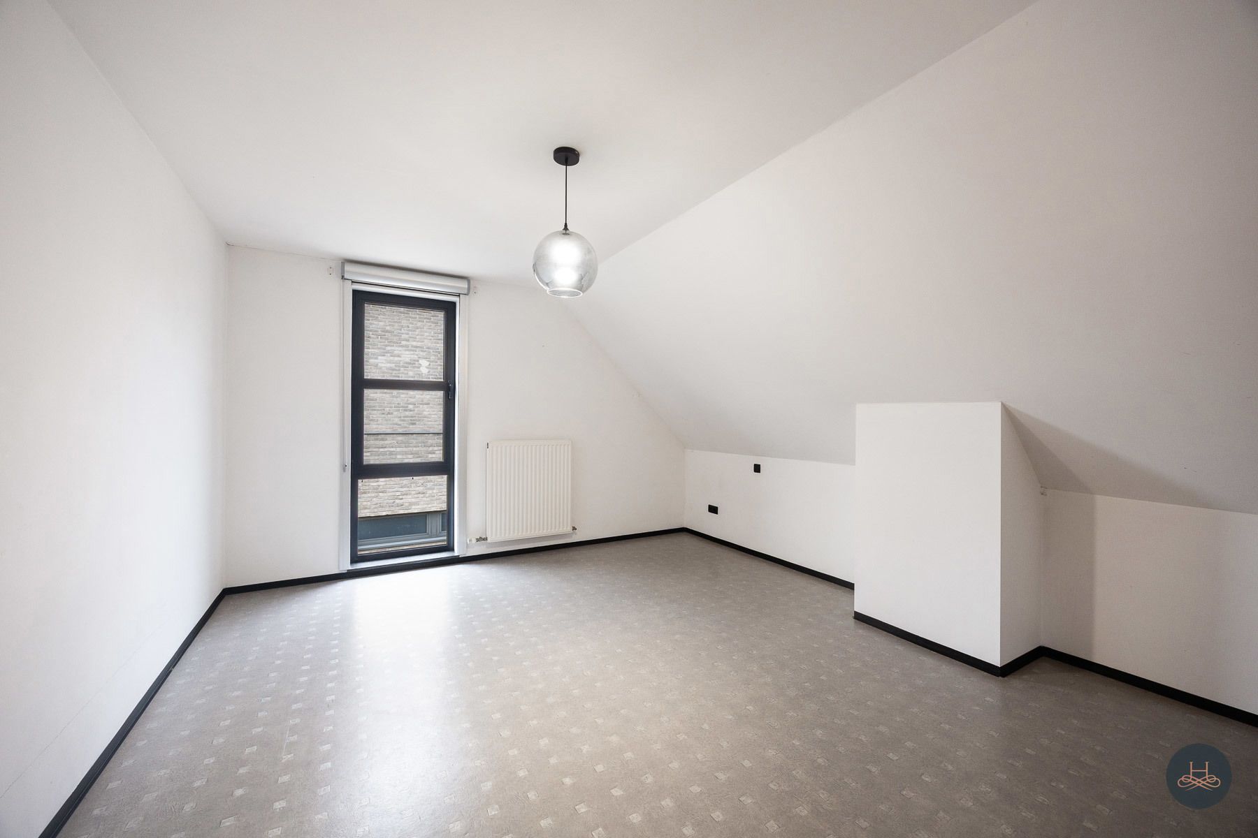 Instapklare open bebouwing met ruime tuin en bijgebouw foto 18