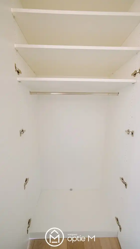 Modern nieuw appartement te huur in Hasselt - 2 slaapkamer, 1 garage en prachtige living in 2020 gebouwd. foto 4