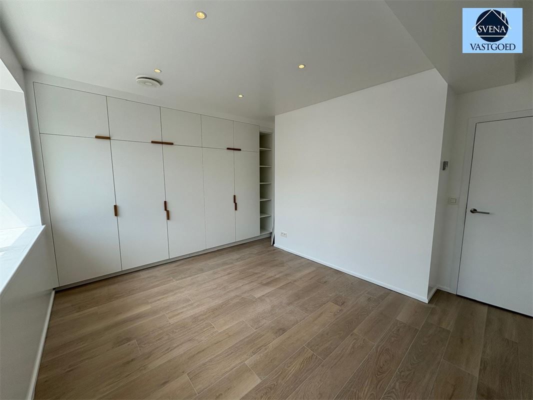 GERENOVEERD APPARTEMENT MET 2 SLAAPKAMERS foto 11