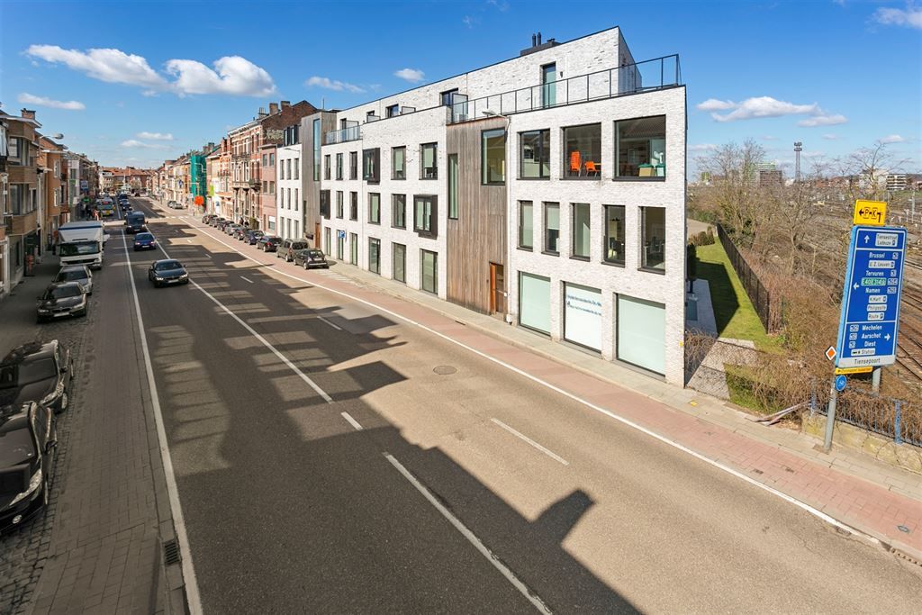 ()=>{if(producerUpdateValueVersion(node),producerAccessed(node),node.value===ERRORED)throw node.error;return node.value} Tiensesteenweg 83 - 3000 LEUVEN
