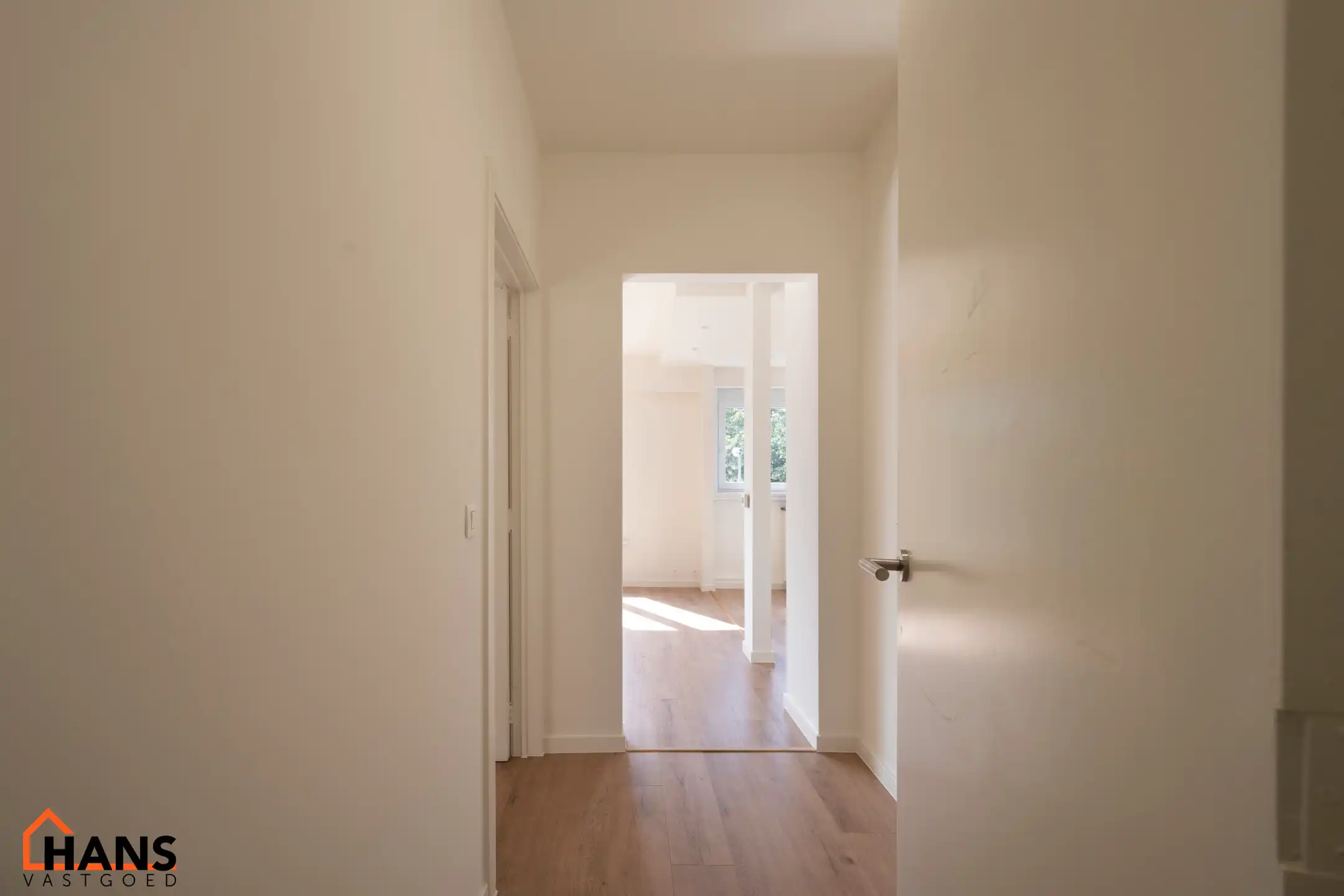 Gerenoveerd appartement. foto 6