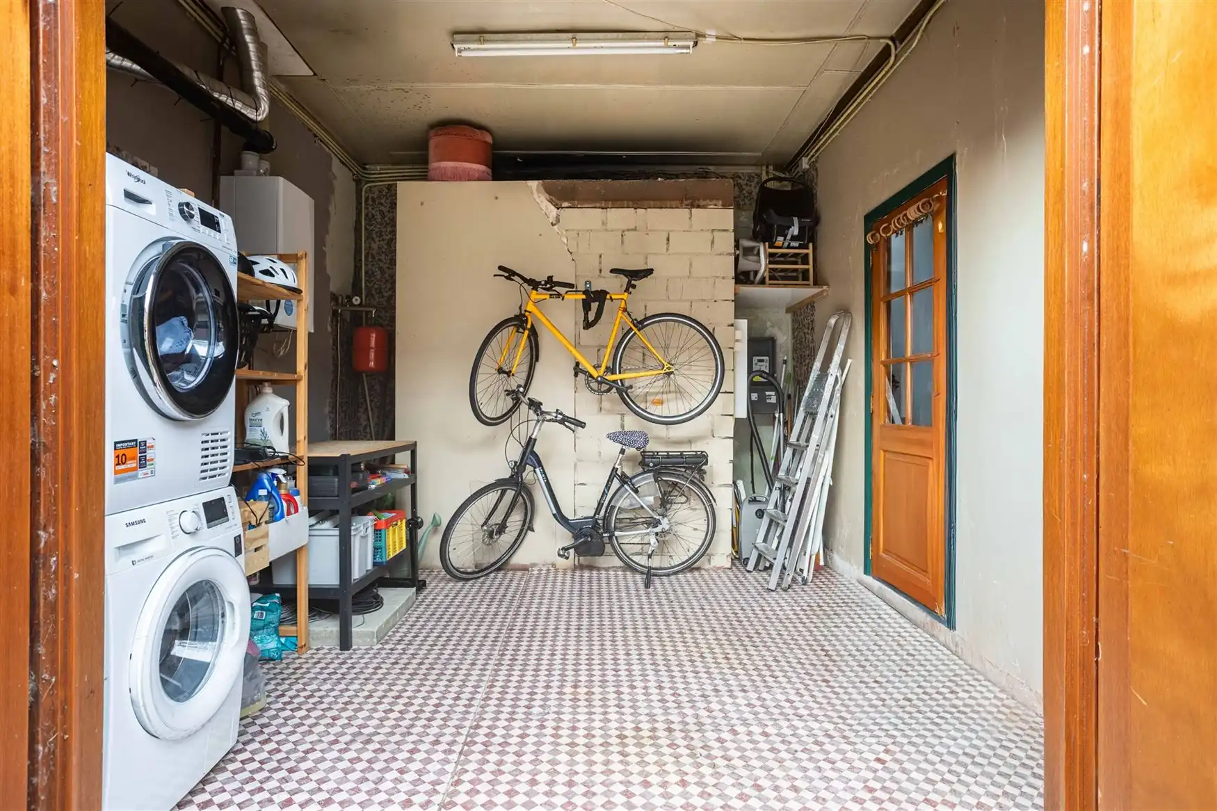 Instapklare gezinswoning met tuin in Sint-Amandsberg. foto 17