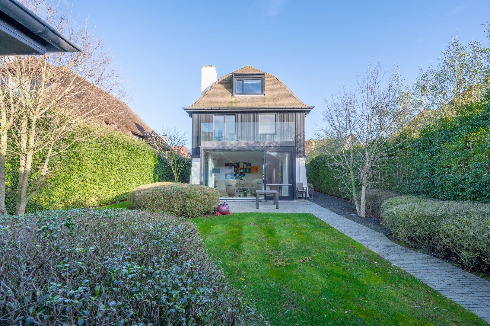 Recente villa gelegen in Duinenwater, in de nabijheid van de nieuwe golf te Knokke en het meer van Duinenwater. foto 33